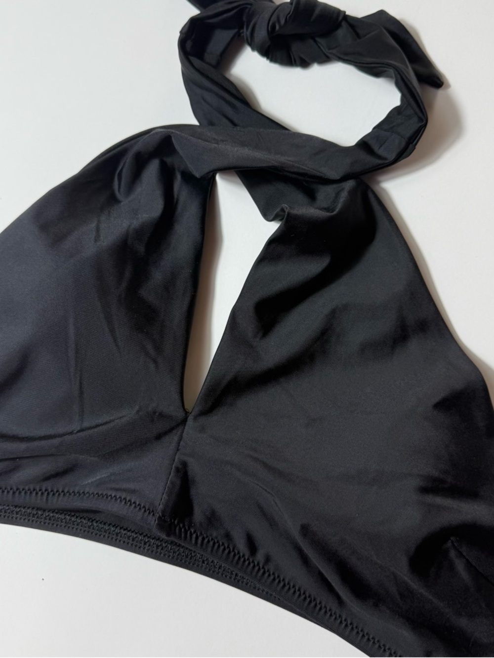 Aerie NWT Black Crossover Halter Bikini Top Size M - Picture 4 of 7